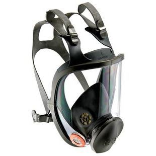 3M™ 6000 Series Full Facepiece Reusable Respirators - Side View